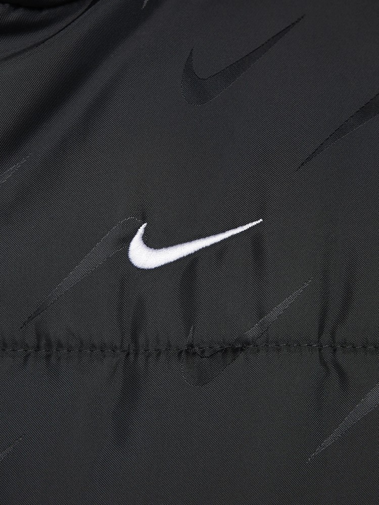 Куртка женская Nike W NSW TF SNFL NK CLSC PFR AOP черная FV7941-010 изображение 8