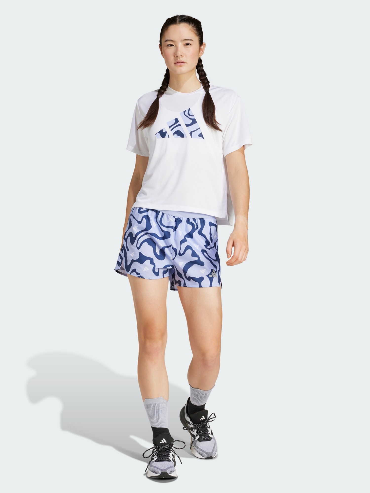 Футболка женская Adidas RUN IT BL TEE W белая JD2349 изображение 5