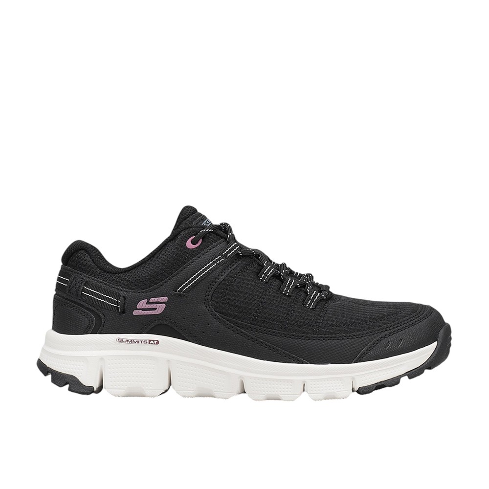 Кроссовки женские Skechers SUMMITS AT черные 180271 BLK