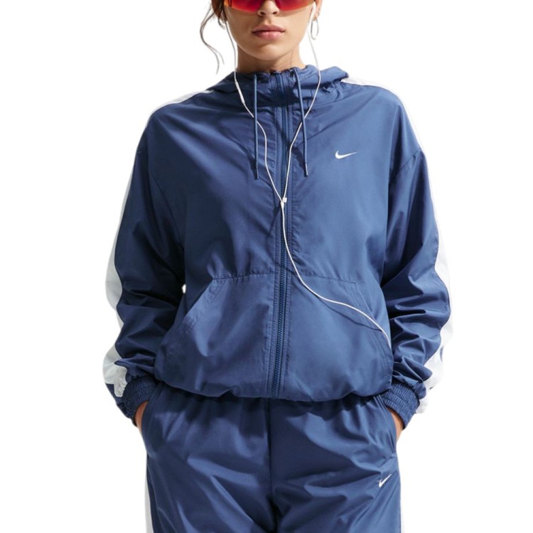 Ветровка женская Nike W NSW ESSNTL UV WVN JKT HD синяя FV6298-461 изображение 1