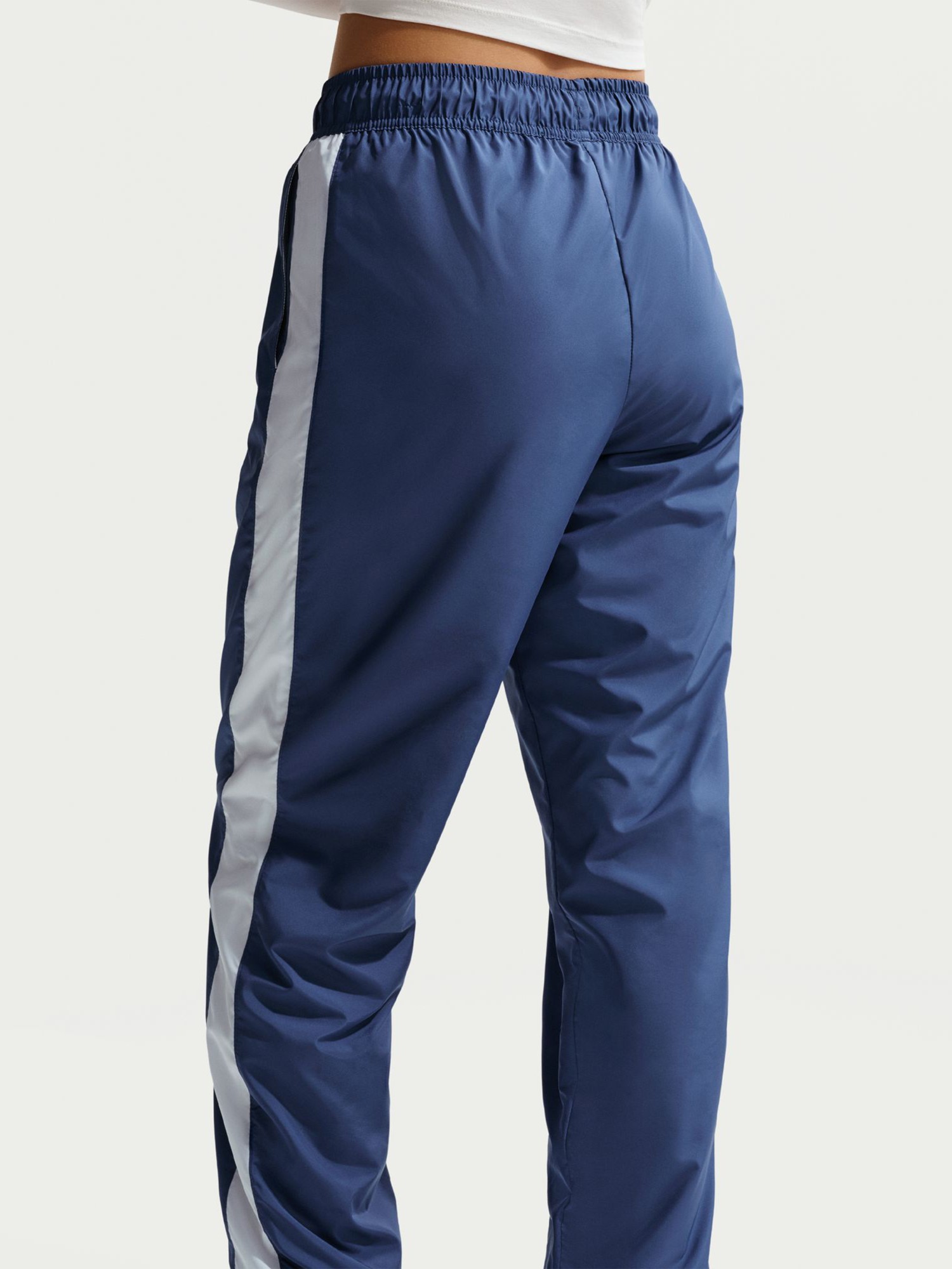 Брюки женские Nike W NSW OTG UV ESSNTL WVN MR JG синие FV7660-461 изображение 3