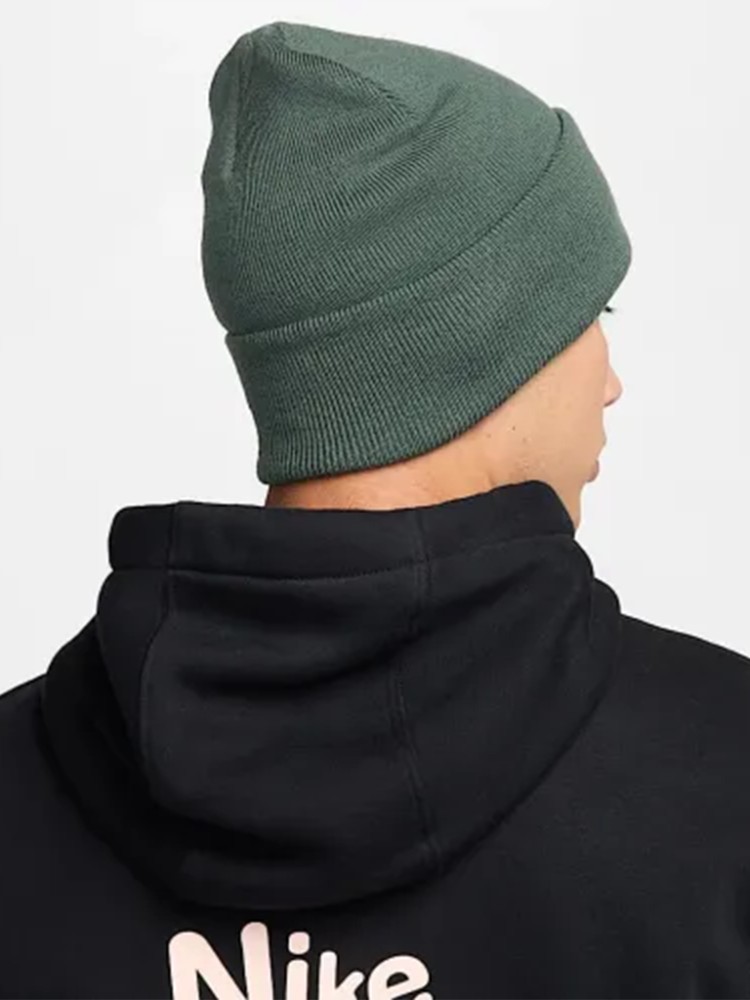 Шапка  Nike U NK PEAK BEANIE TC SWSH F24 L зеленая HF0187-338 изображение 3