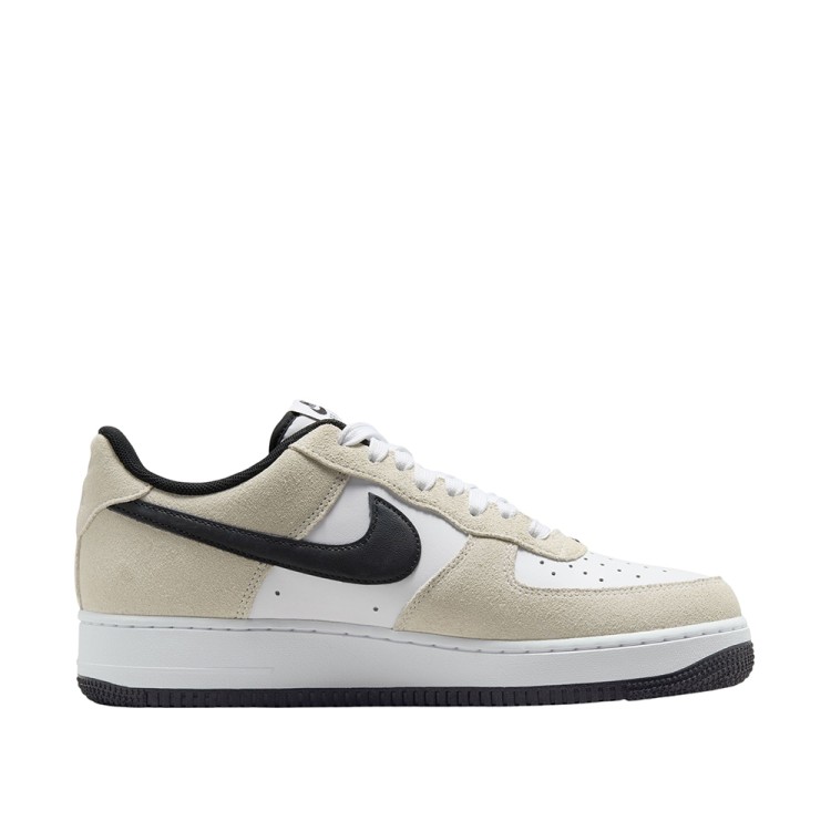 Кроссовки мужские Nike AIR FORCE 1 07 LV8 бежевые IB6388-100 изображение 1