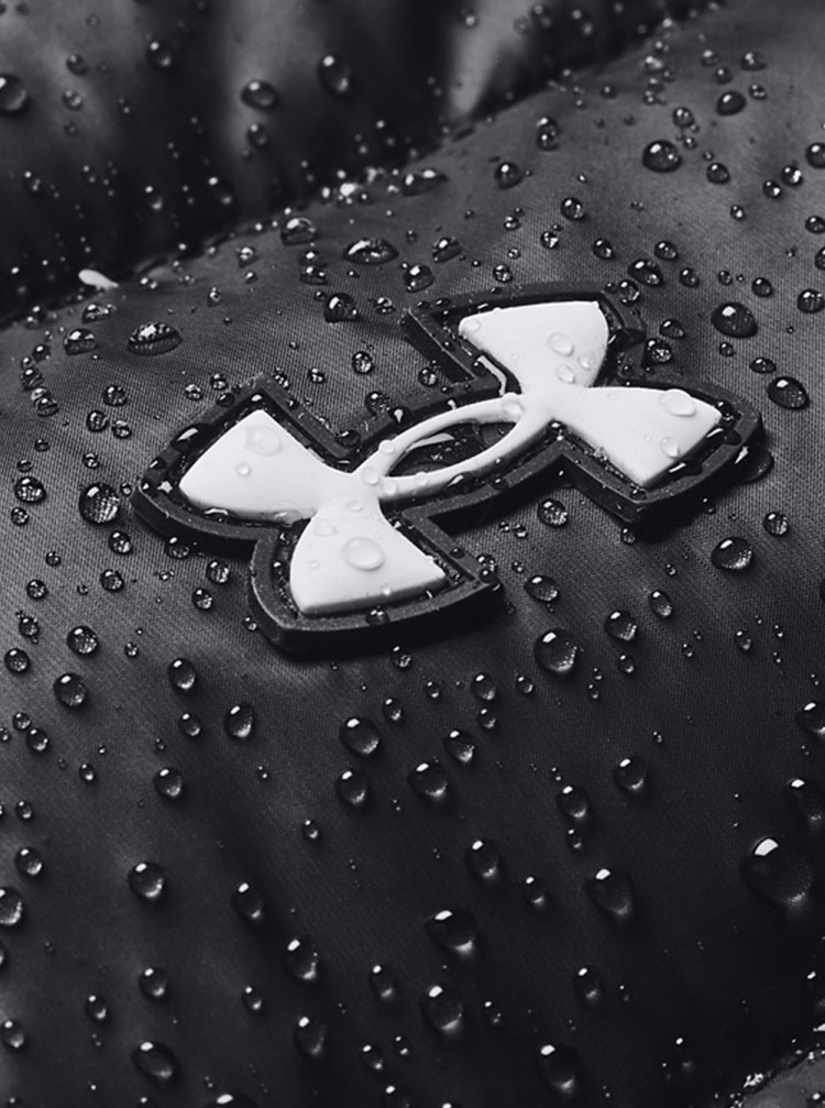 Куртка женская Under Armour LEGEND DOWN HOODED JACKET черная 1385852-001 изображение 6