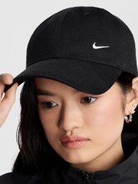 Бейсболка Nike U NK CLUB CAP U CB SM SWSH L черная FZ5698-010 изображение 2