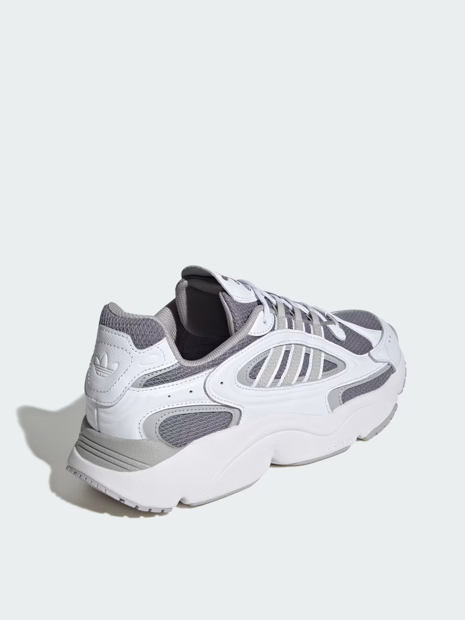 Кроссовки мужские Adidas OZMILLEN белые JI2634 изображение 4