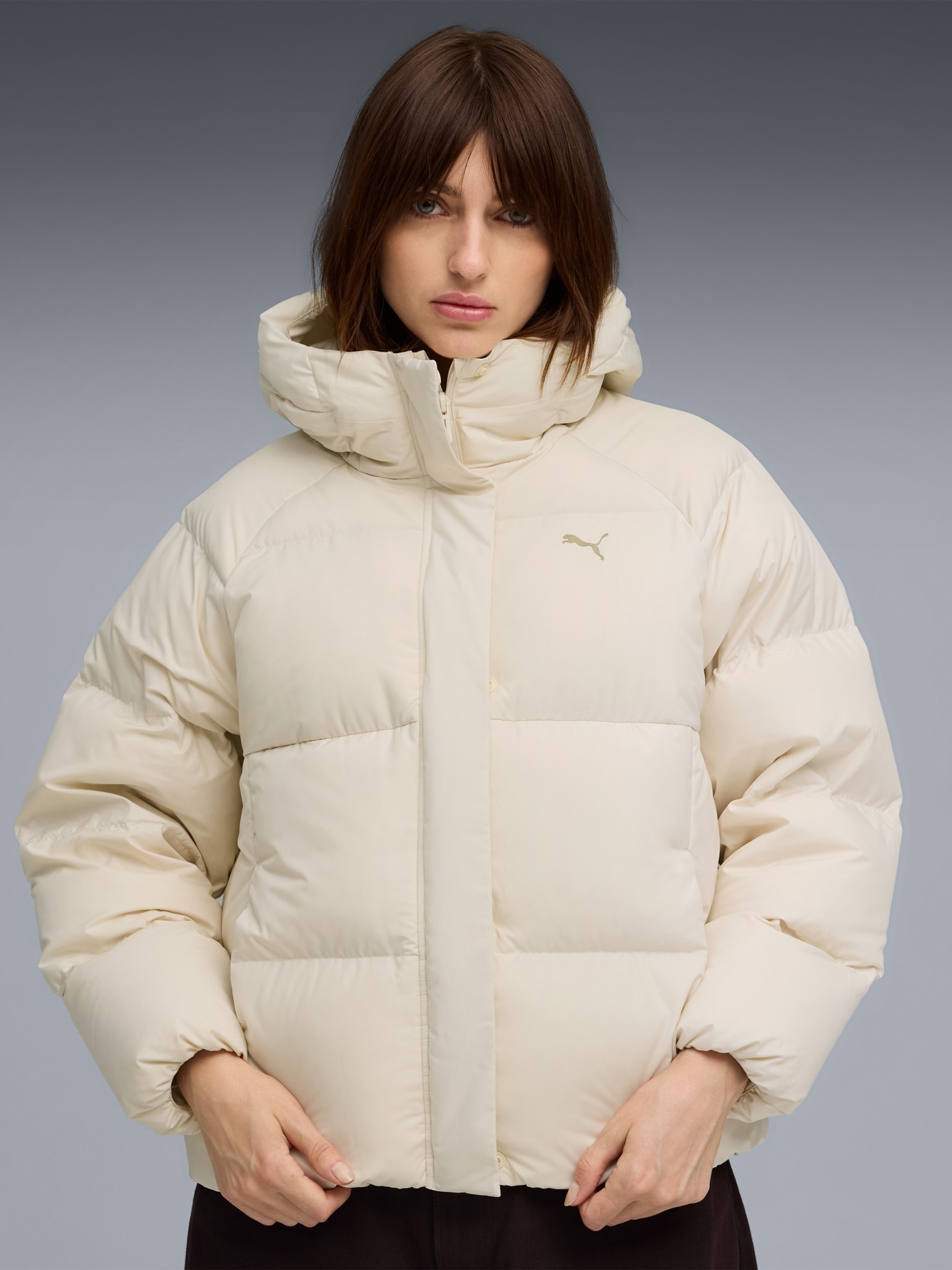 Куртка женская Puma Hooded Down Puffer Jacket молочная 68839287 изображение 2