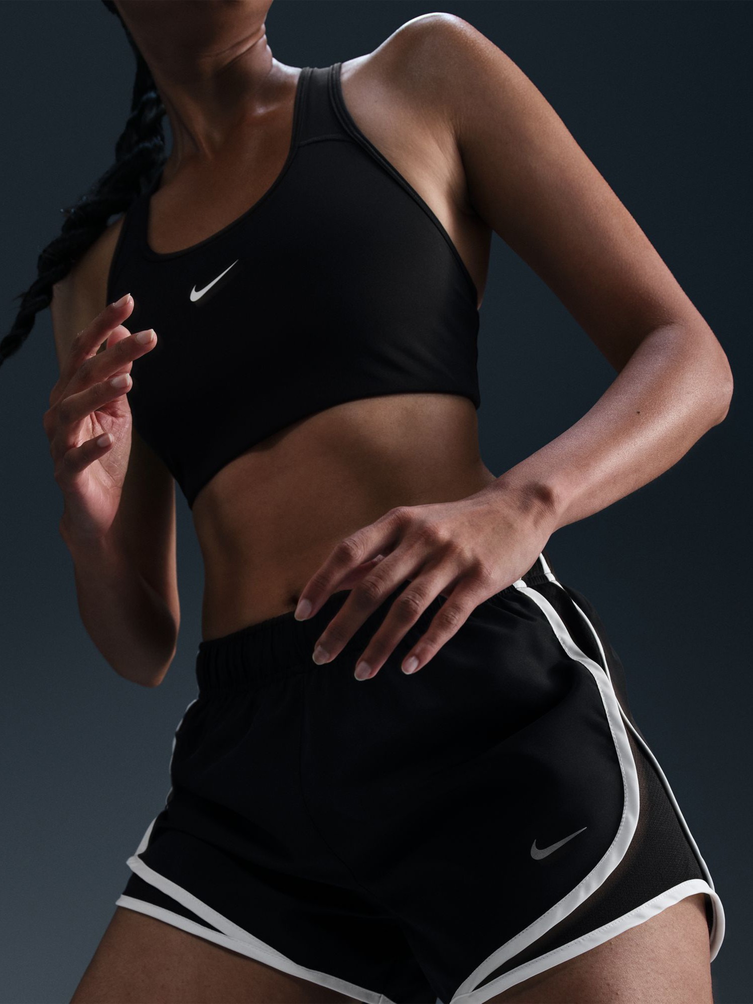 Шорты женские Nike W NK TEMPO DF MR 3
