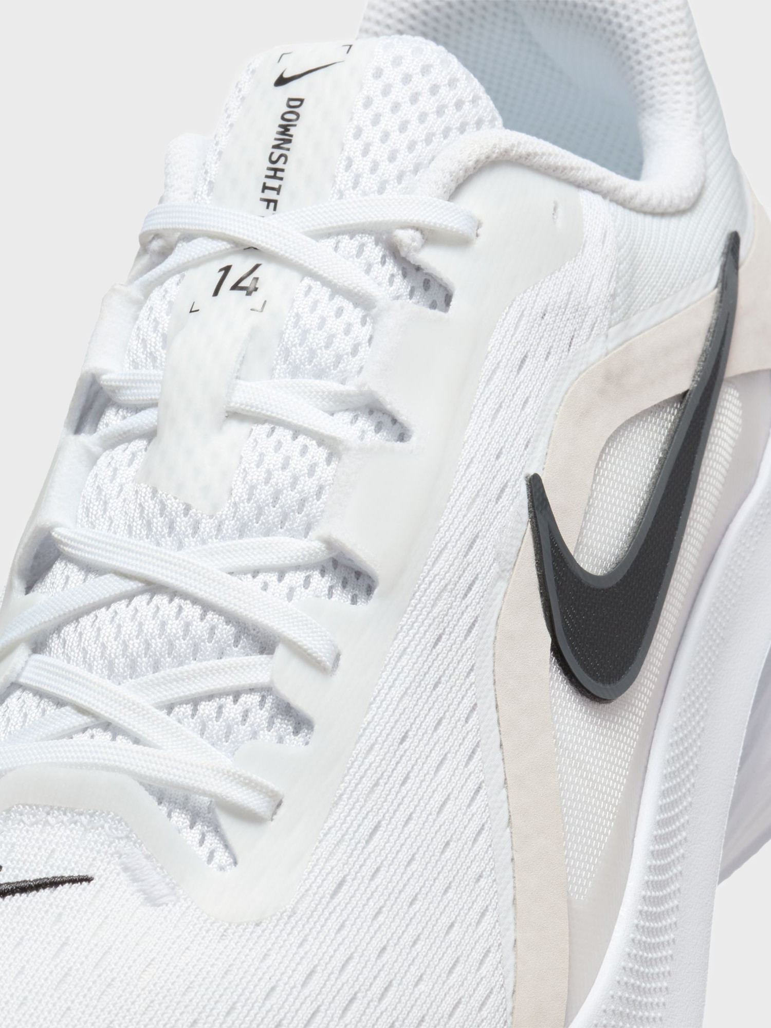 Кроссовки мужские Nike DOWNSHIFTER 14 белые IB1895-101 изображение 4
