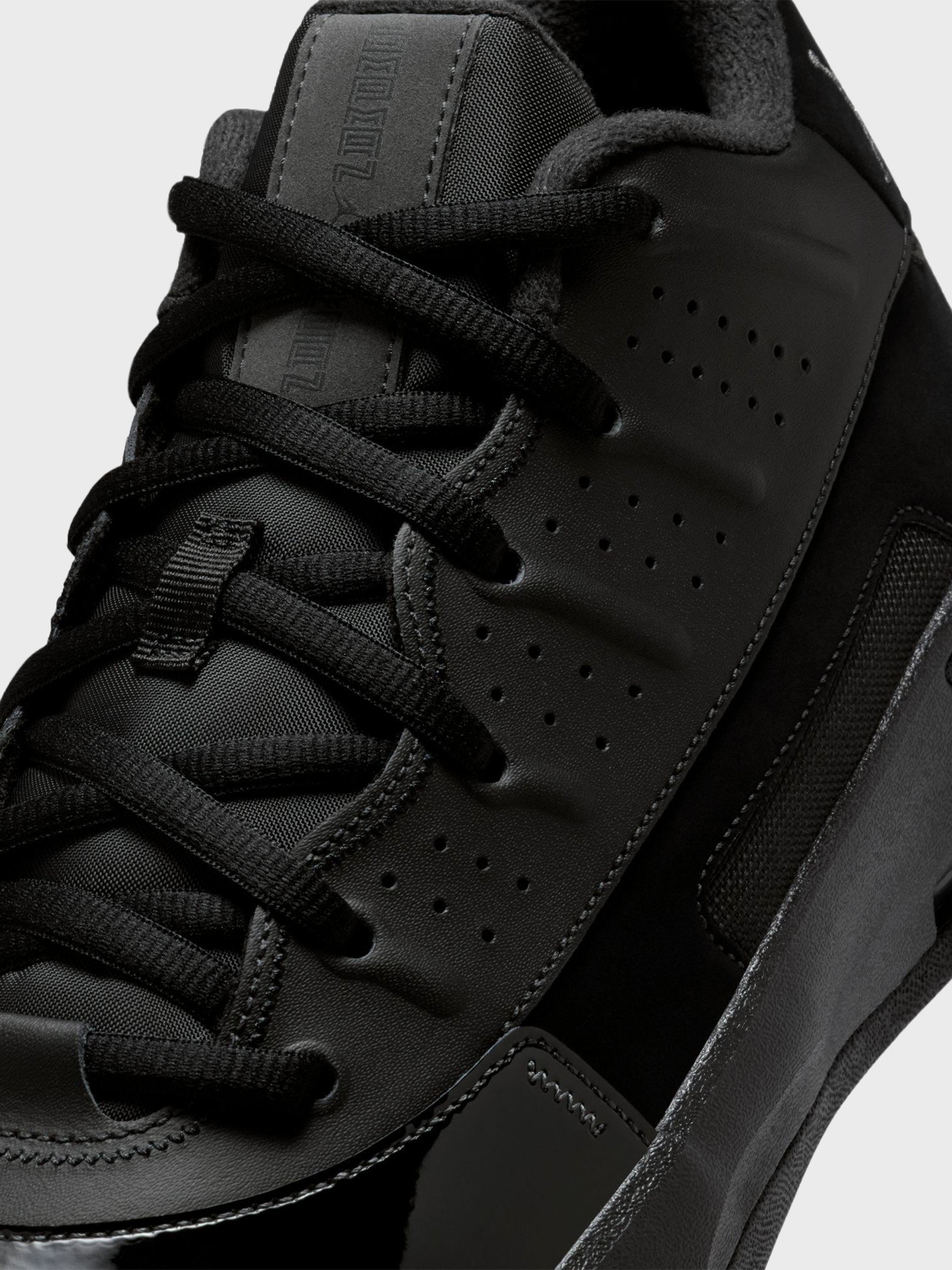 Кроссовки мужские Nike JORDAN MAX AURA 7 черные HQ2091-001 изображение 5