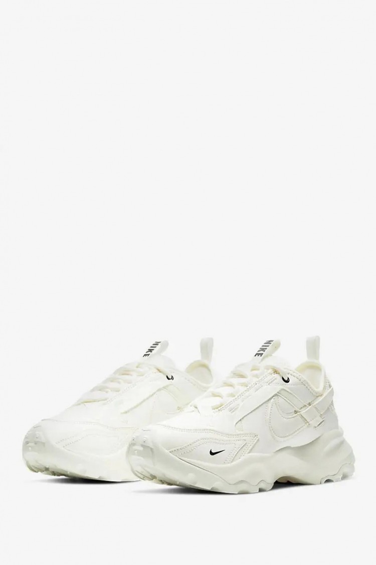 Кроссовки женские Nike W NIKE TC 7900 молочные DD9682-100 изображение 5