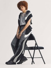 Брюки женские Adidas TRACKPANT серые JW7290 изображение 7