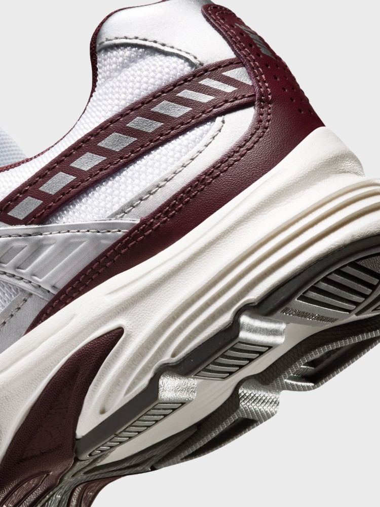 Кроссовки женские Nike WMNS INITIATOR CN бордовые IB4688-111 изображение 6