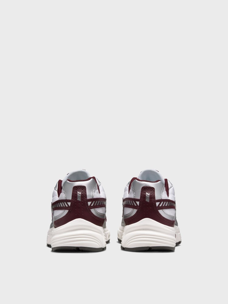 Кроссовки женские Nike WMNS INITIATOR CN бордовые IB4688-111 изображение 8