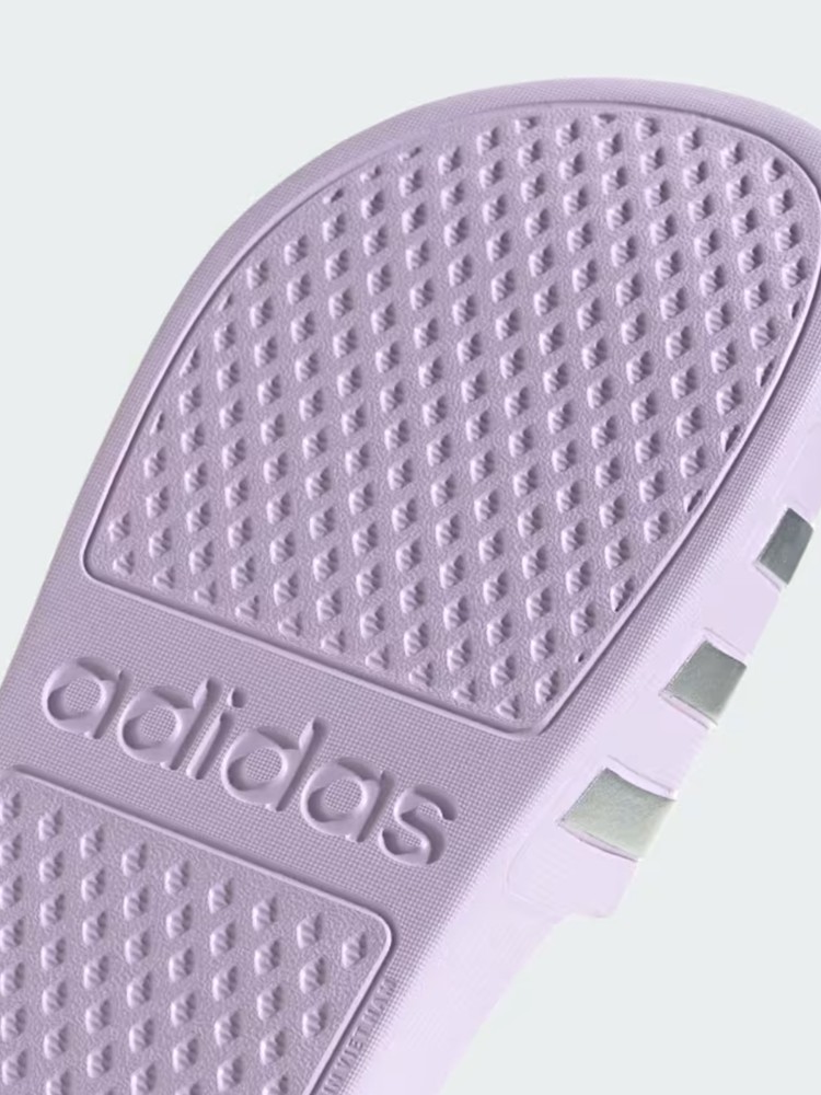 Пляжная обувь женская Adidas ADILETTE AQUA фиолетовая IE8920 изображение 7