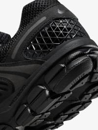Кроссовки мужские Nike NIKE ZOOM VOMERO 5 черные BV1358-003 изображение 6
