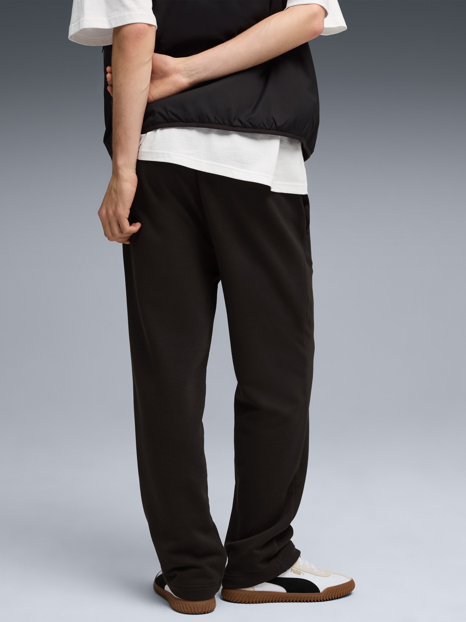 Брюки мужские Puma CLASS Relaxed Pinnacle Pintuck Sweatpants TR черные 63301701 изображение 3