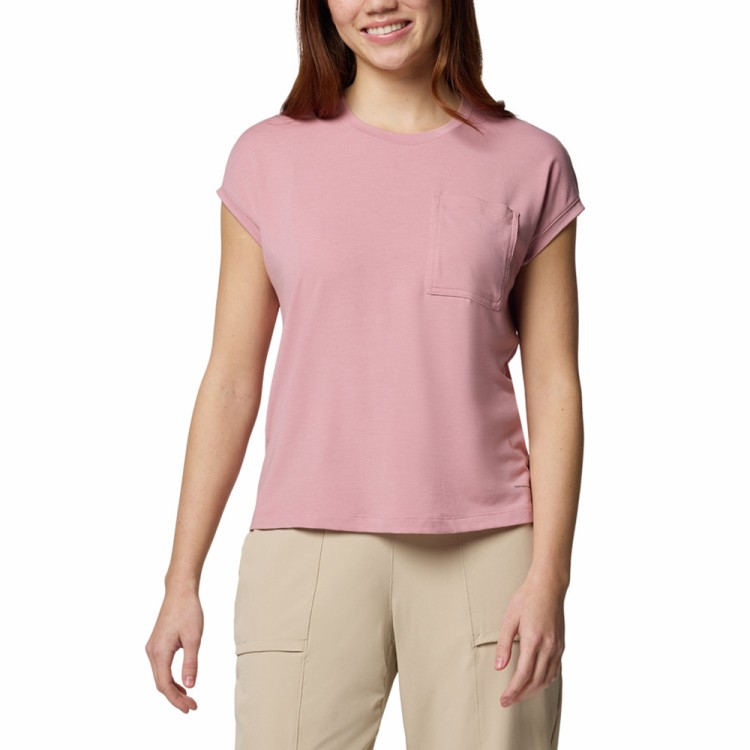 Футболка женская Columbia Boundless Trek™ Short Sleeve Tee розовая 2033481-659 изображение 1