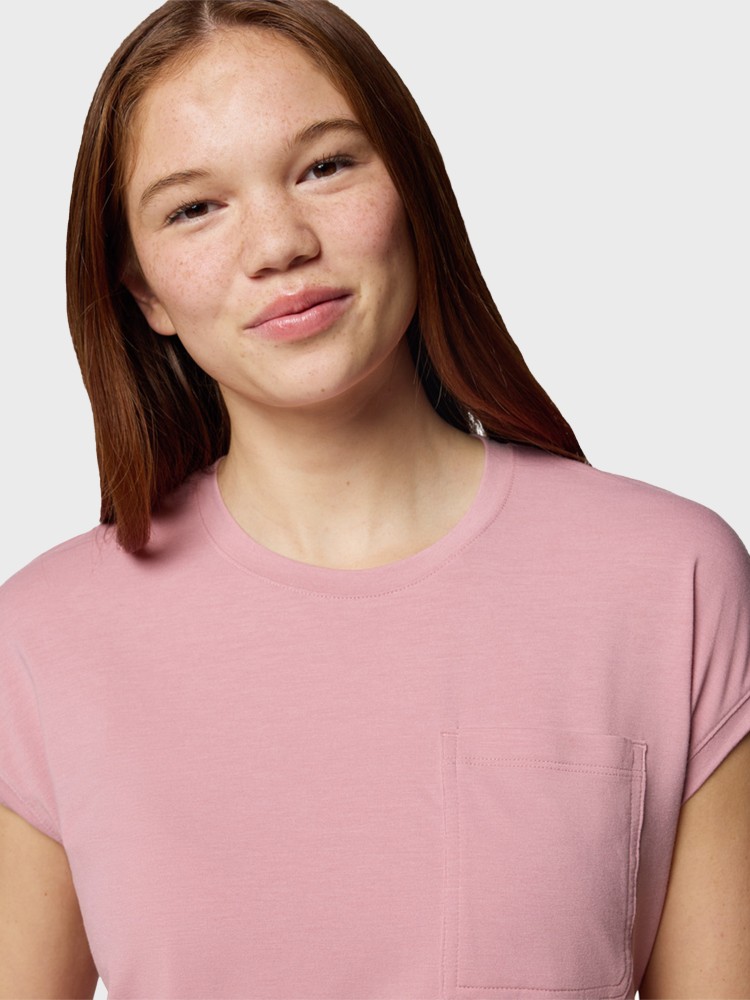 Футболка женская Columbia Boundless Trek™ Short Sleeve Tee розовая 2033481-659 изображение 5