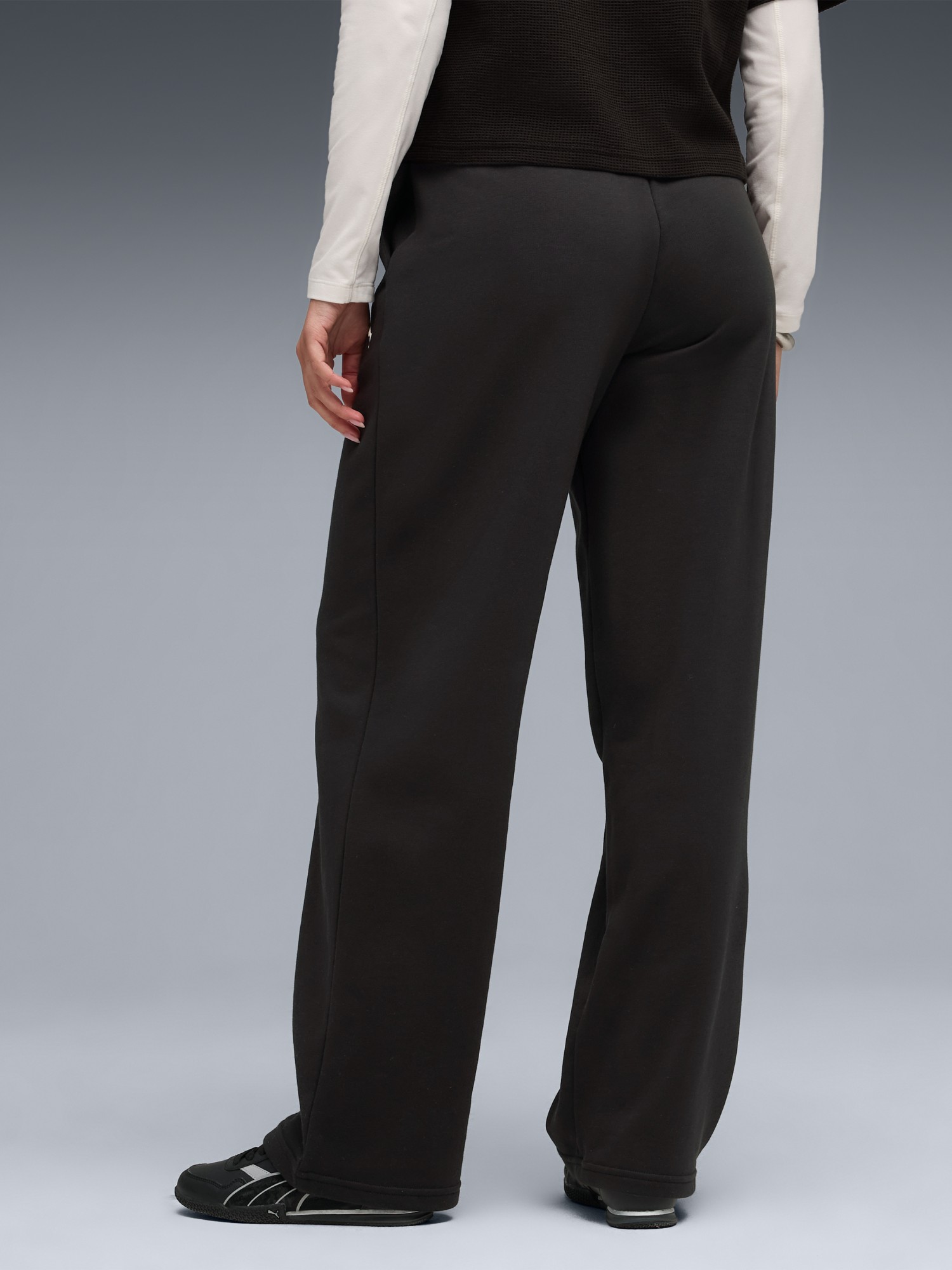 Брюки женские Puma CLASS Comfort Pinnacle High-Waist Straight Pants TR черные 68812901 изображение 3