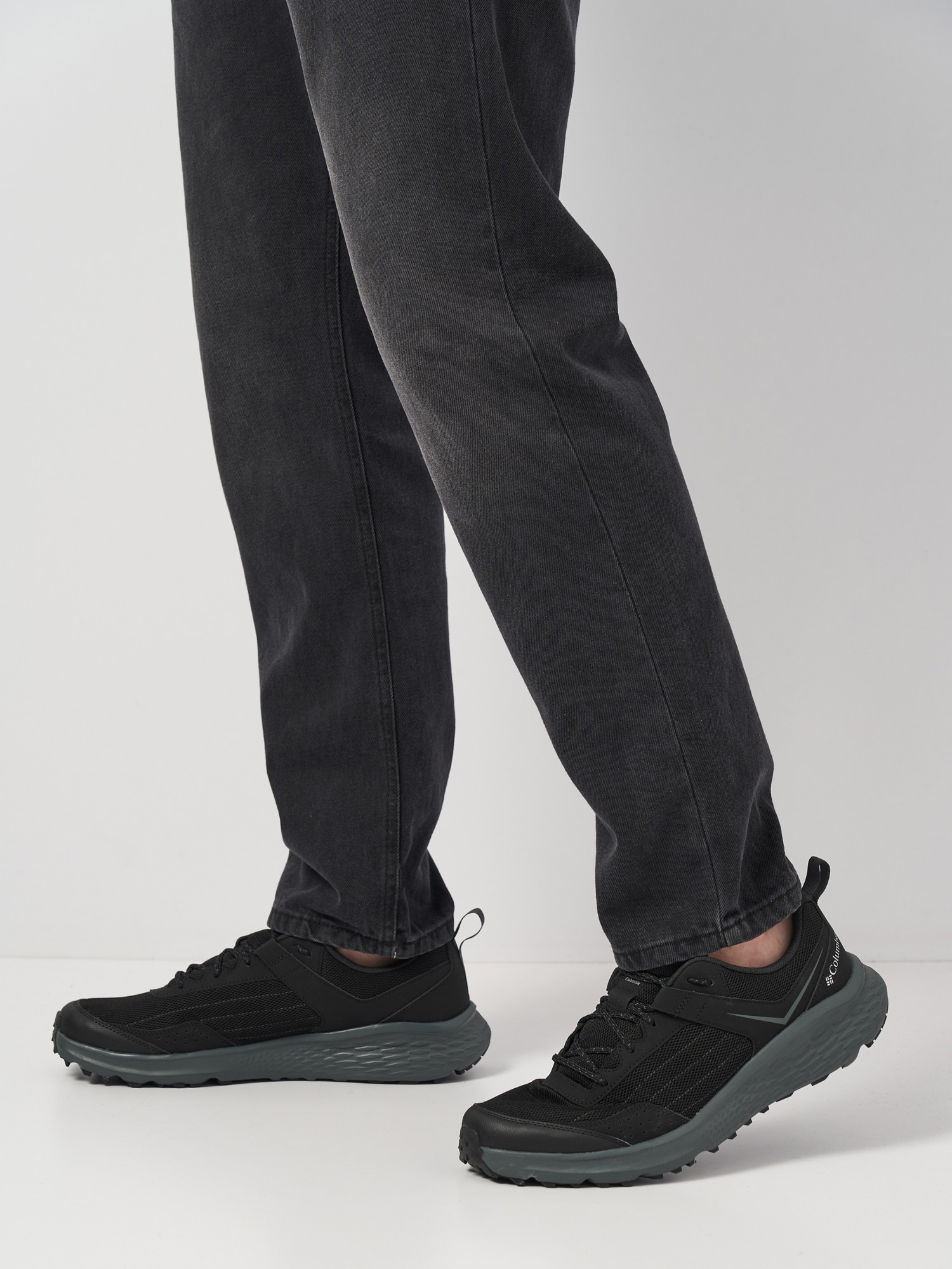 Кроссовки мужские Columbia VERTISOL TRAIL™ черные 2062921-012 изображение 8