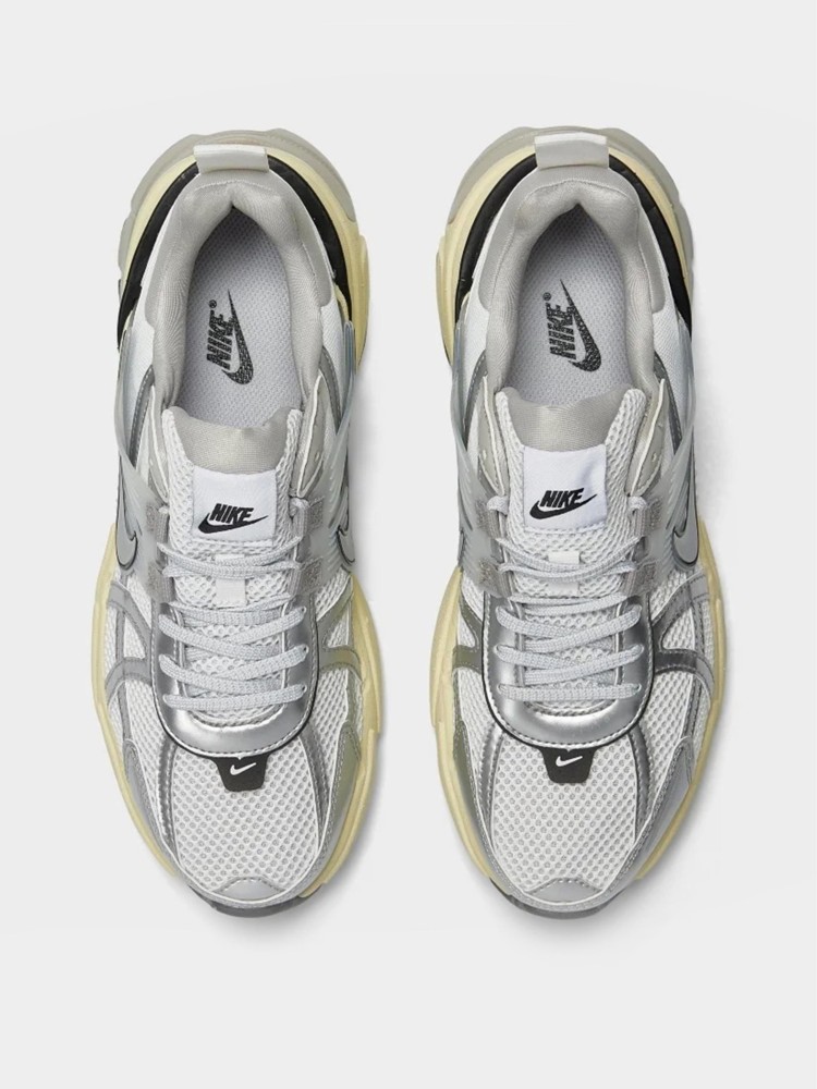 Кроссовки женские Nike W NIKE V2K RUN серые FD0736-100 изображение 5