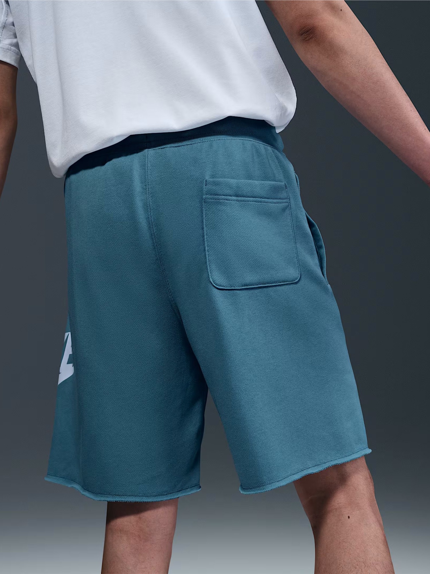 Шорты мужские Nike M NK CLUB ALUMNI FT SHORT голубые FQ4950-464 изображение 3