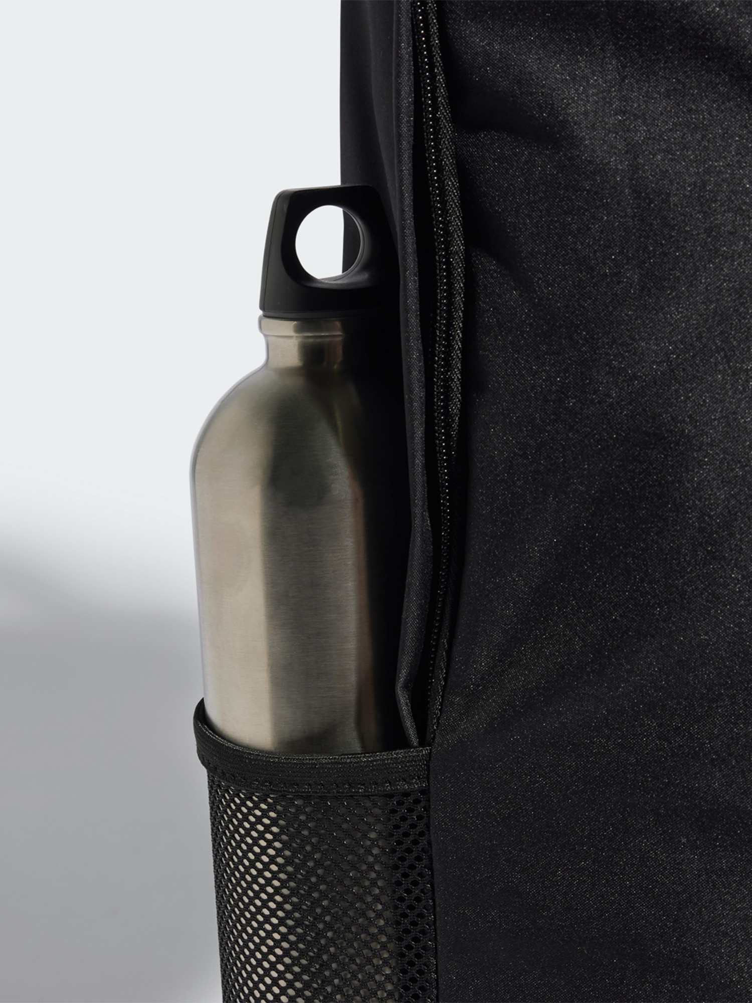 Рюкзак  Adidas LINEAR BACKPACK черный JD9556 изображение 6
