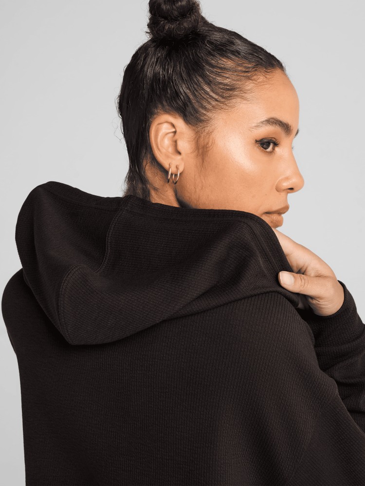 Толстовка женская Puma HER Crop Full-Zip Hoodie черная 68505601 изображение 5