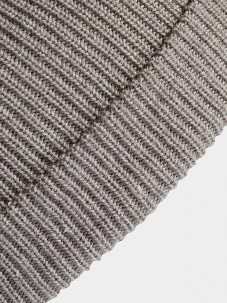 Шапка Adidas ESS BEANIE CUFF серая II3519 изображение 4