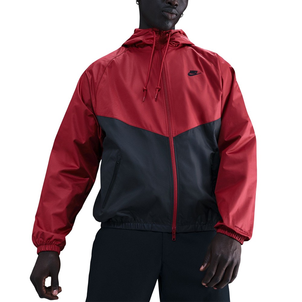 Ветровка мужская Nike M NK WR LND JKT 26 красная HV8369-613
